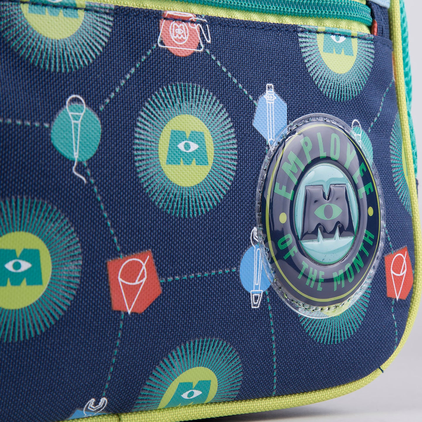 Mochila Chenson Disney Monsters At Work modelo ZOMOS color azul