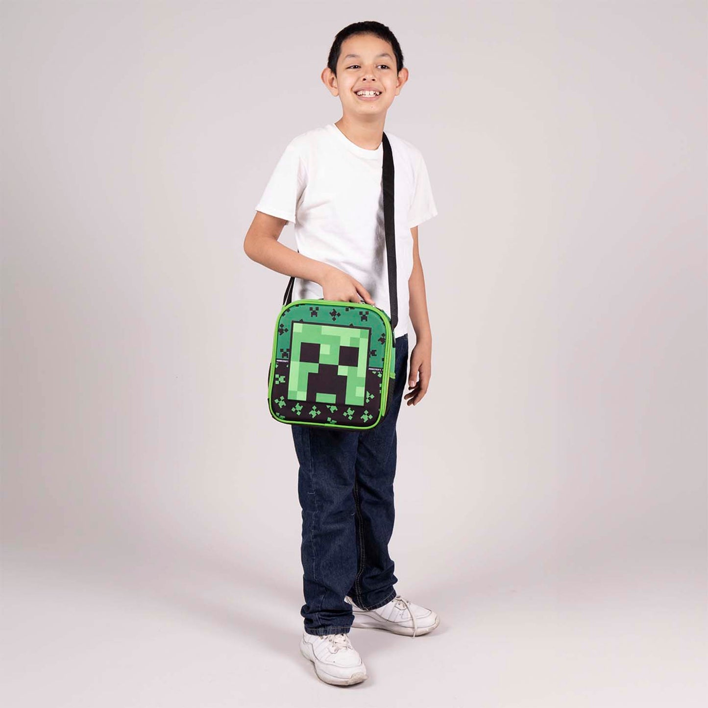 Lonchera Chenson Minecraft modelo DUPPER color verde con negro